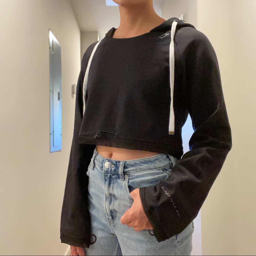 Gymshark X Whitney Simmons Cropped Sweatshirt